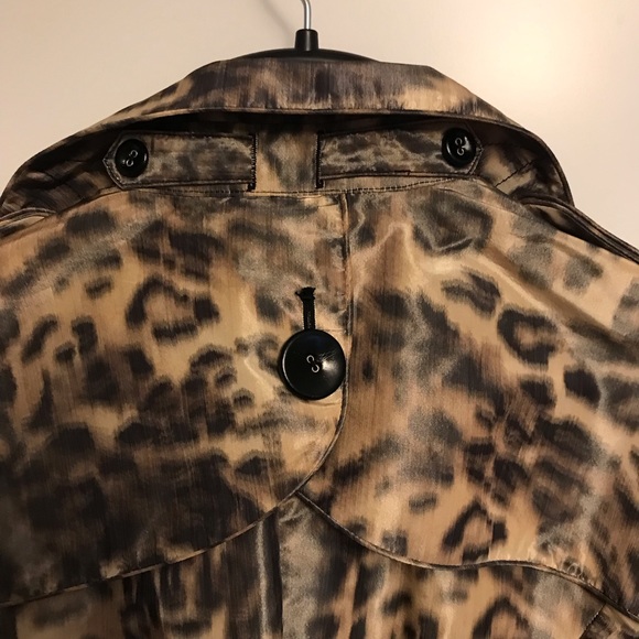 L.A.M.B leopard poly trench coat - Picture 3 of 7